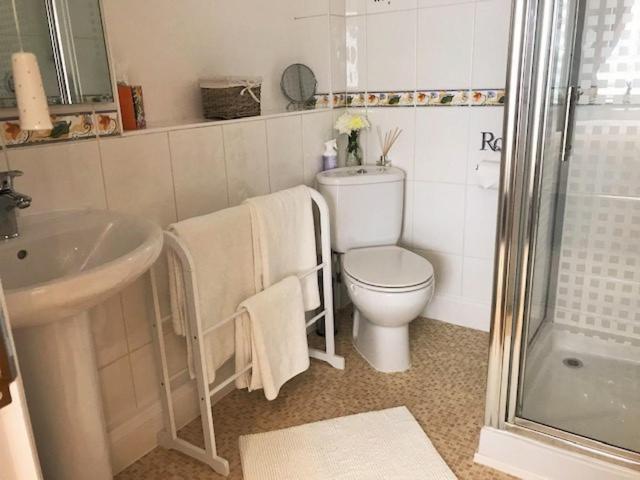 Keppel Gate B&B - Silver Birch Ensuite Room Overseal Екстериор снимка